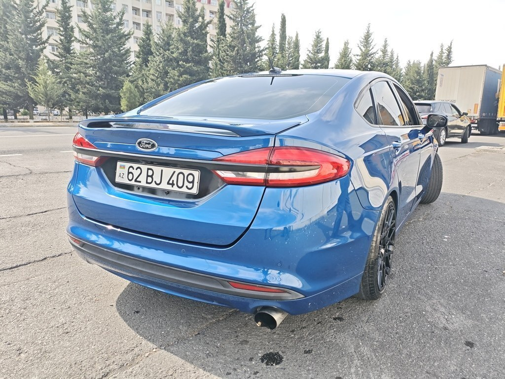 2017 Ford Fusion (North America), 1.5L, 231062km - Image 4