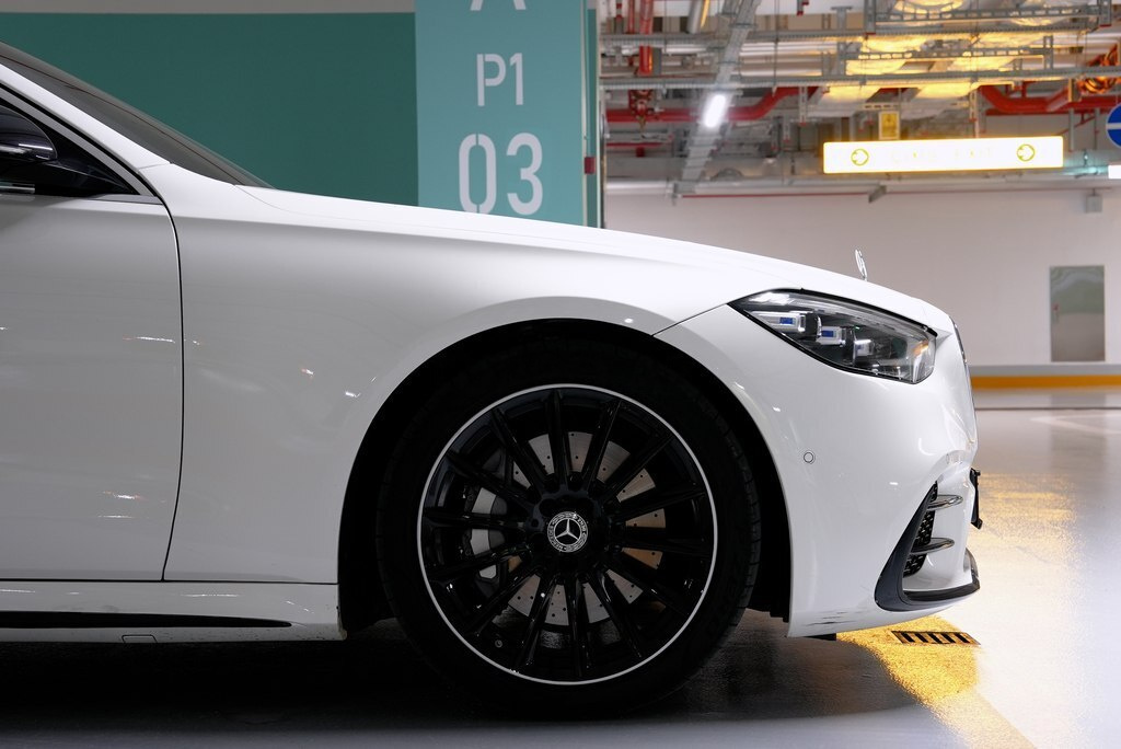 2022 Mercedes S 580 e 4MATIC, 3.0L, 39200km - Image 5