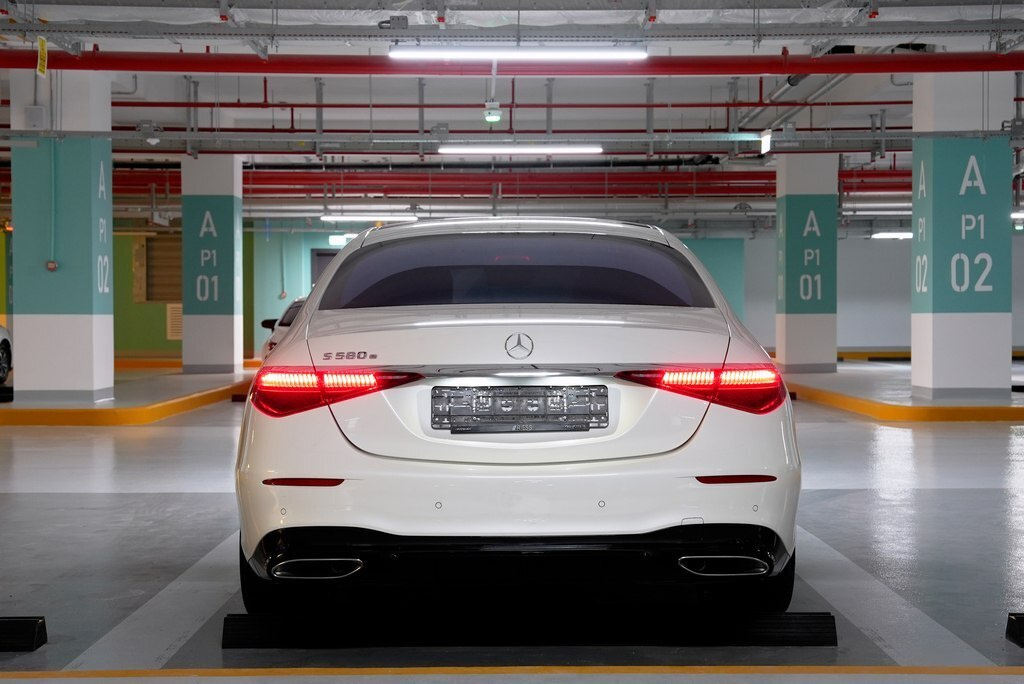 2022 Mercedes S 580 e 4MATIC, 3.0L, 39200km - Image 7