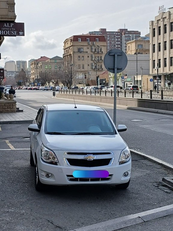 2025 Chevrolet Cobalt, 1.5L, 71000km - Image 4