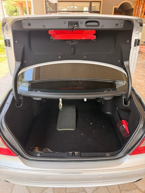 2006 Mercedes E 280, 3.0L, 285000km - Image 15