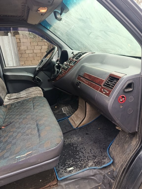 1999 Mercedes Vito 112 CDI, 2.1L, 328877km - Image 4