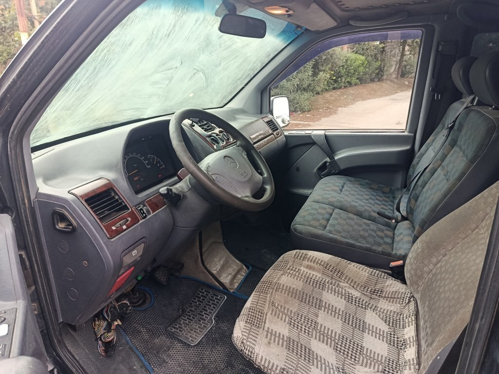 1999 Mercedes Vito 112 CDI, 2.1L, 328877km - Image 6