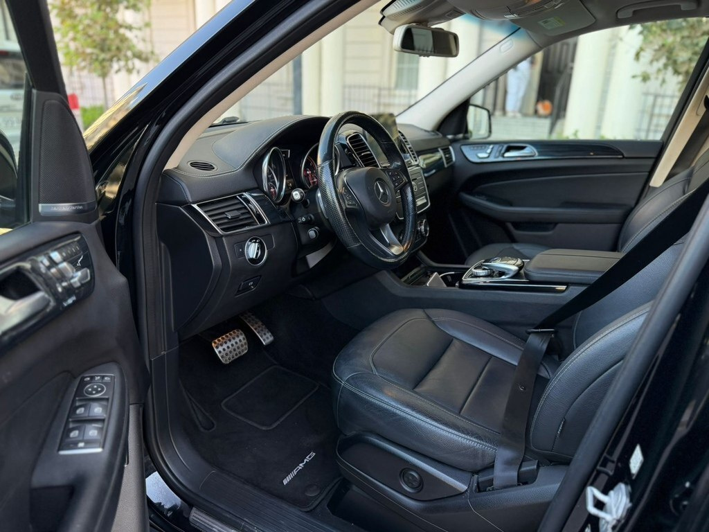 2016 Mercedes GLS 450 4MATIC, 3.0L, 101000km - Image 12