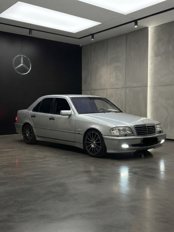 1997 Mercedes C 180, 1.8L, 275000km - Image 11