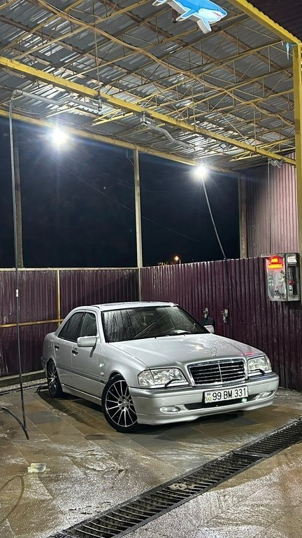 1997 Mercedes C 180, 1.8L, 275000km - Image 8